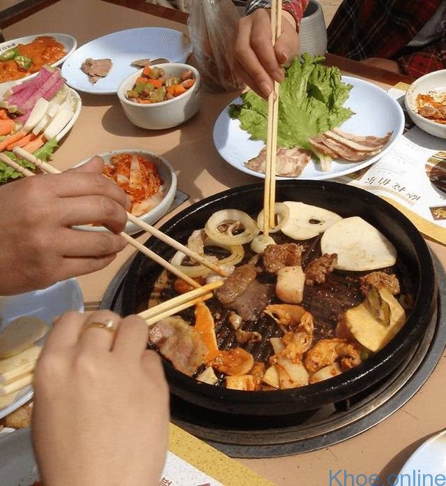 Tiềm ẩn ung thư dạ dày trong thói quen ăn uống người Việt