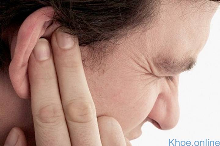 Triệu chứng của viêm tai giữa