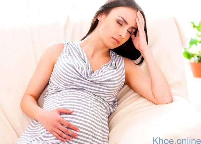 Bà bầu bị khó thở có ảnh hưởng tới thai nhi không?