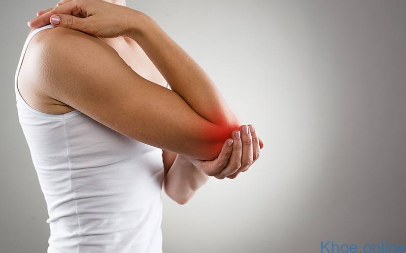 Dấu hiệu nhận biết đau khuỷu tay
