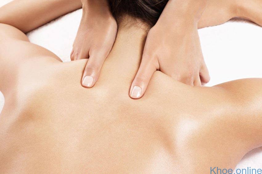 đau vai gáy khi ngủ dậy đau vai gáy khi ngủ dậy
