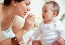 Dùng men tiêu hóa cho trẻ sơ sinh mẹ cần lưu ý điều gì?