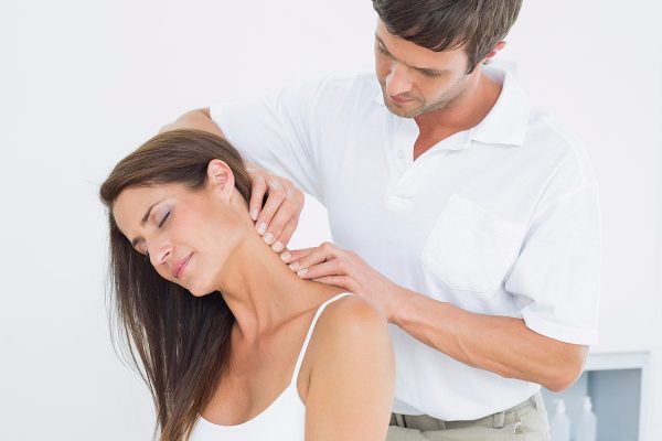Đau đầu sau gáy chóng mặt có nguy hiểm không?