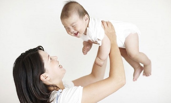 Trẻ sơ sinh bị rung lắc có thể ảnh hưởng đến não bộ