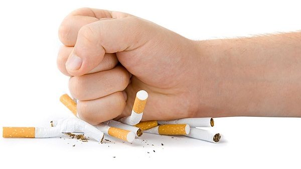 Người đàn ông bị ung thư phổi vì nghiện thuốc lá nhiều năm