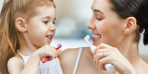cách chăm sóc răng miệng cho trẻ tốt 