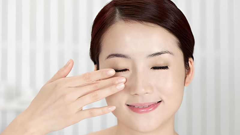 gợi ý bài tập cho mắt bị sụp mí